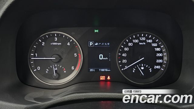 Hyundai Tucson Diesel 1.7 2WD Style 2016 — фото 8