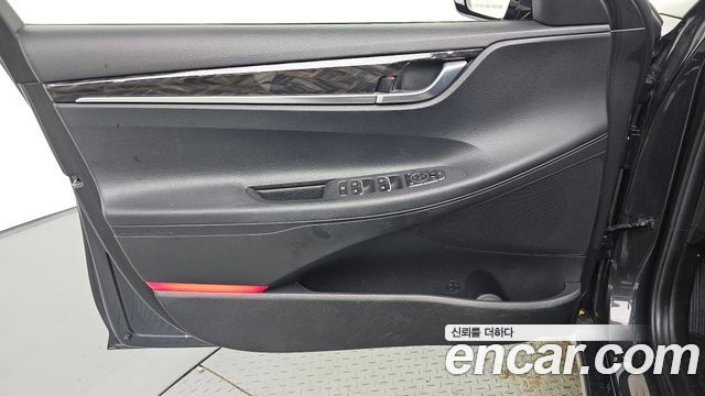 Hyundai Grandeur (IG) 3.0 LPi Modern (Rental Car) 2018 — фото 24
