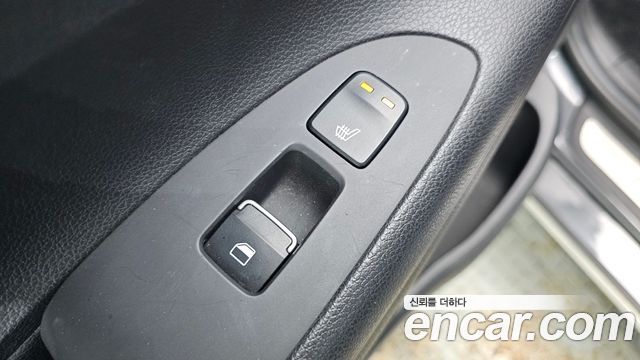 Hyundai Grandeur (IG) 3.0 LPi Modern (Rental Car) 2018 — фото 28