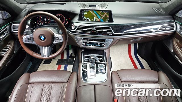 BMW 7 Series (G11) M760Li xDrive 2017 — фото 7