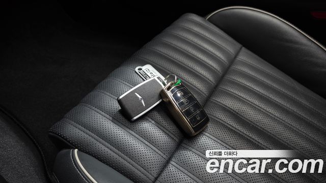 Genesis G70 2.0T Supreme 2018 — фото 15