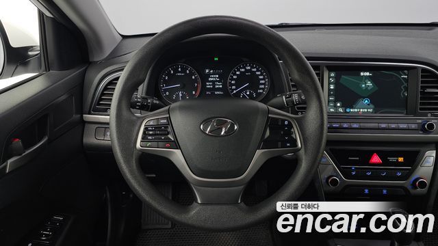 Hyundai Avante (AD) 1.6 GDI Value Plus 2018 — фото 13