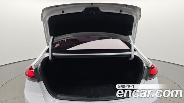 Hyundai Avante (AD) 1.6 GDI Value Plus 2018 — фото 30