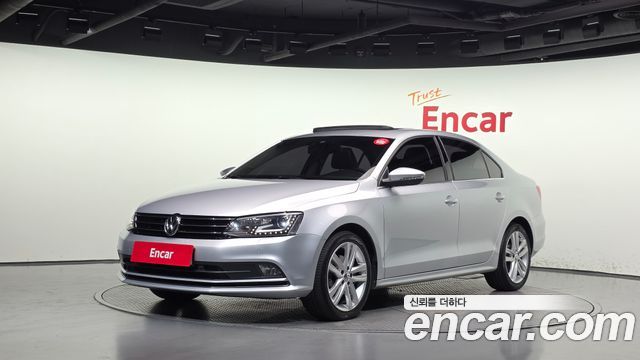 Volkswagen Jetta 2.0 TDI BlueMotion Premium 6th