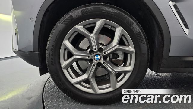 BMW X3 (G01) xDrive 20i 2022 — фото 5