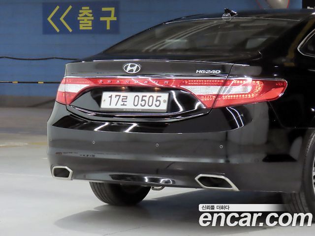 Hyundai Grandeur (HG) HG240 Modern Collection 2017 — фото 21