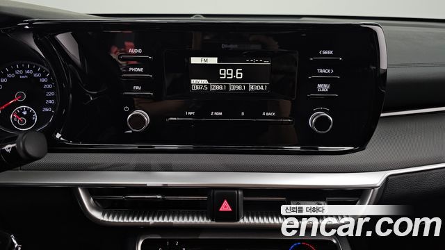 Kia K5 (III) 2.0 Trendy 2023 — фото 14