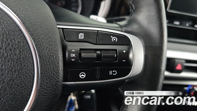 Kia K5 (III) 2.0 Trendy 2023 — фото 29