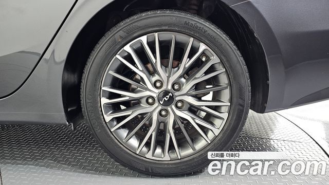 Kia K3 (II) 1.6 Noblesse 2022 — фото 21