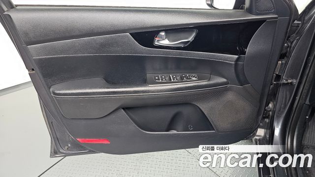 Kia K3 (II) 1.6 Noblesse 2022 — фото 24