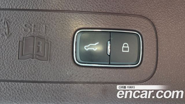 Lincoln Aviator (II) 3.0 Black Label AWD 2023 — фото 17