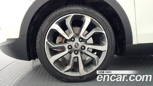 KG Mobility (SsangYong) Tivoli Diesel VX 2WD 2016 — фото 5
