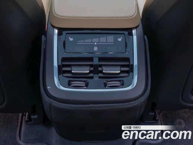 Volvo XC90 (II) B6 Ultimate Bright 2024 — фото 24