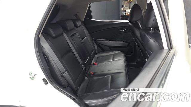 KG Mobility (SsangYong) Very New Tivoli Gasoline 1.5 2WD V3 2021 — фото 12
