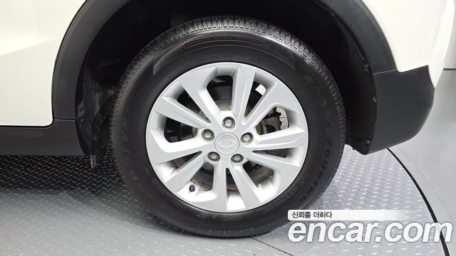 KG Mobility (SsangYong) Very New Tivoli Gasoline 1.5 2WD V3 2021 — фото 21