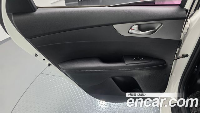 Kia K3 Prestige 2020 — фото 25