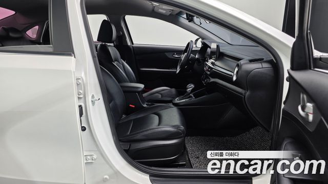 Kia K3 Prestige 2020 — фото 26
