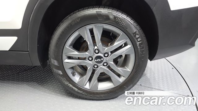 Kia Seltos Gasoline 1.6 Turbo 2WD Prestige 2023 — фото 5