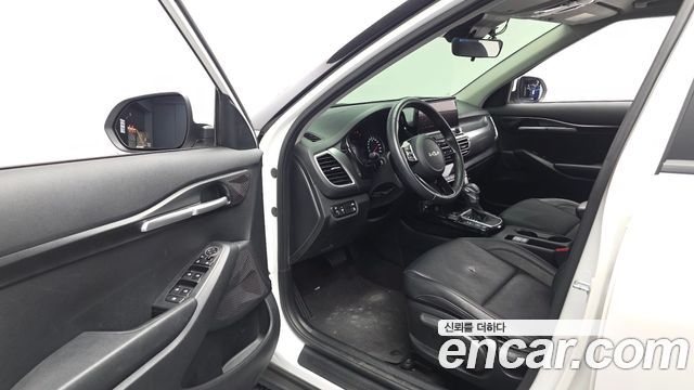Kia Seltos Gasoline 1.6 Turbo 2WD Prestige 2023 — фото 10
