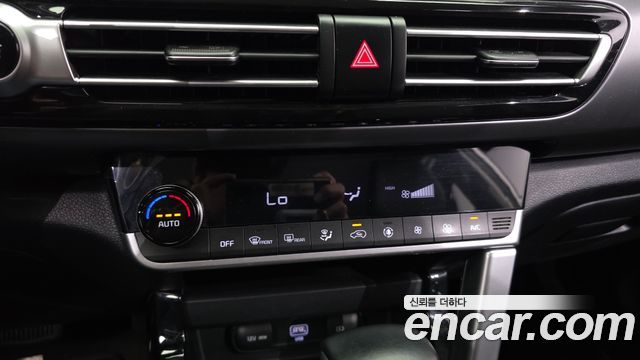 Kia Seltos Gasoline 1.6 Turbo 2WD Prestige 2023 — фото 17