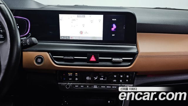 Kia Seltos Gasoline 1.6 Turbo 2WD Signature 2023 — фото 14