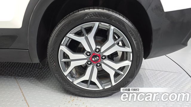 Kia Seltos Gasoline 1.6 Turbo 2WD Signature 2022 — фото 5