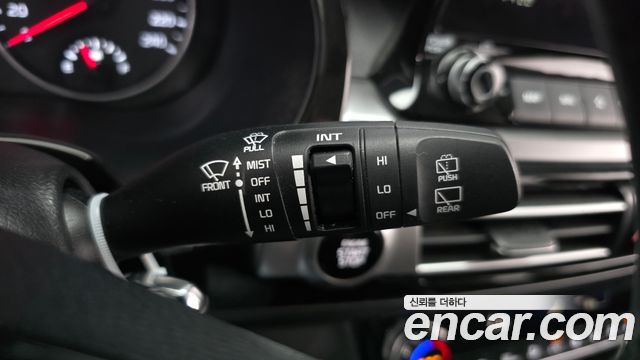 Kia Seltos Gasoline 1.6 Turbo 2WD Signature 2022 — фото 28