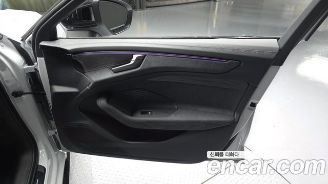 Audi A6 (C9) 55 TFSI Quattro S Line 2026 — фото 24