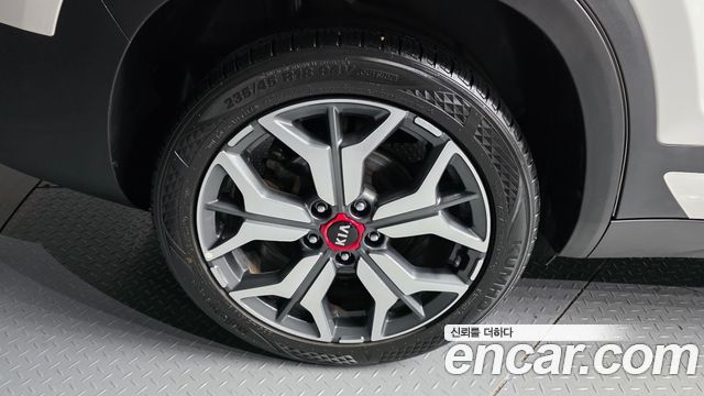Kia Seltos Gasoline 1.6 Turbo 4WD Signature 2021 — фото 5