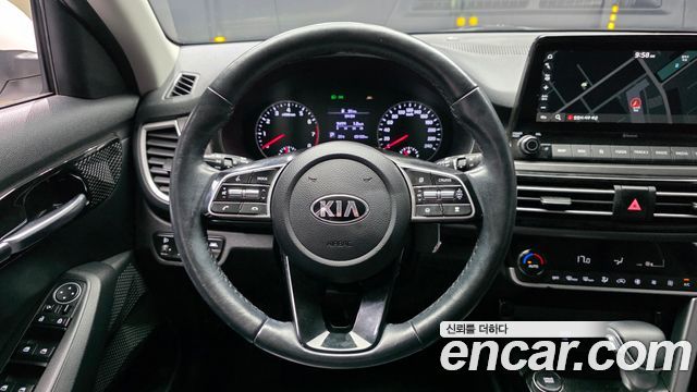 Kia Seltos Gasoline 1.6 Turbo 4WD Signature 2021 — фото 13