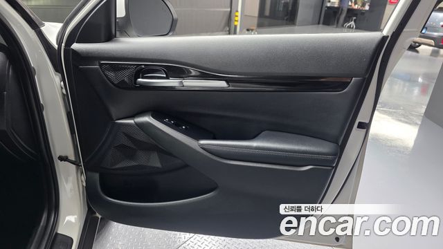 Kia Seltos Gasoline 1.6 Turbo 4WD Signature 2021 — фото 25