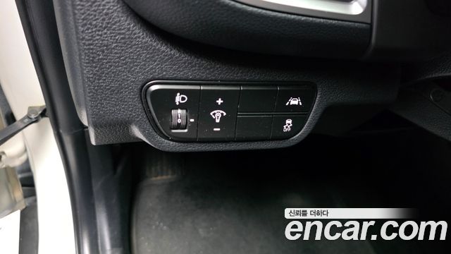 Kia Seltos Gasoline 1.6 Turbo 4WD Signature 2021 — фото 30