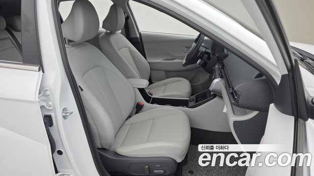 Hyundai Kona (SX2) Gasoline 1.6 Turbo 4WD Inspiration 2025 — фото 11