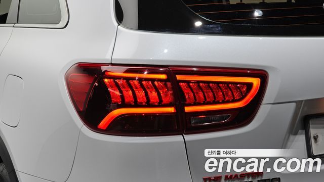 Kia Sorento Diesel 2.0 2WD Prestige 2019 — фото 23