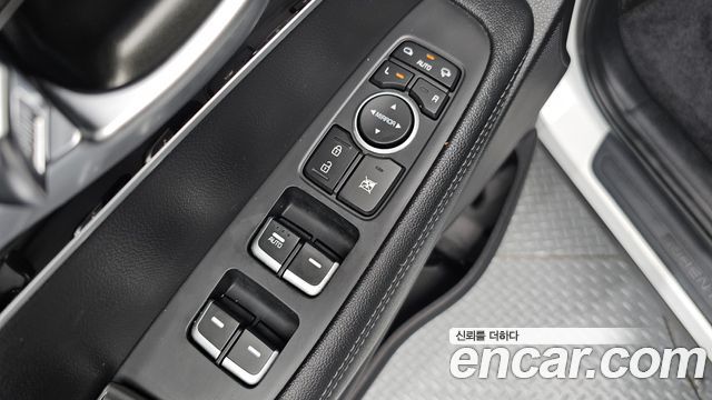 Kia Sorento Diesel 2.0 2WD Prestige 2019 — фото 27