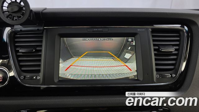 Kia Carnival 7-seater Limousine President 2018 — фото 15
