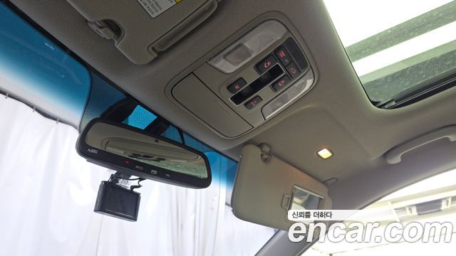Kia Carnival 7-seater Limousine President 2018 — фото 18