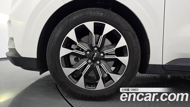Kia Carnival (IV) Gasoline 9-Seater Prestige 2023 — фото 5