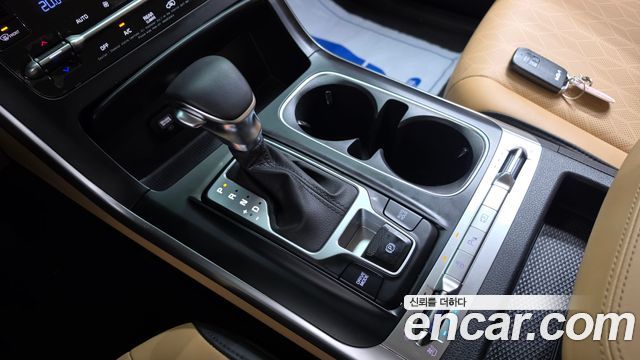 Kia Carnival (IV) Gasoline 9-Seater Prestige 2023 — фото 9
