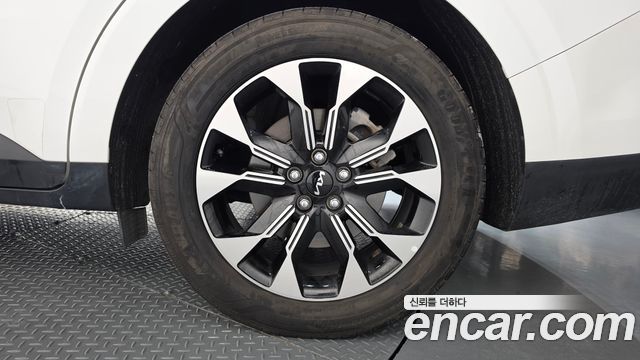 Kia Carnival (IV) Gasoline 9-Seater Prestige 2023 — фото 21