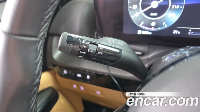 Kia Carnival (IV) Gasoline 9-Seater Prestige 2023 — фото 28