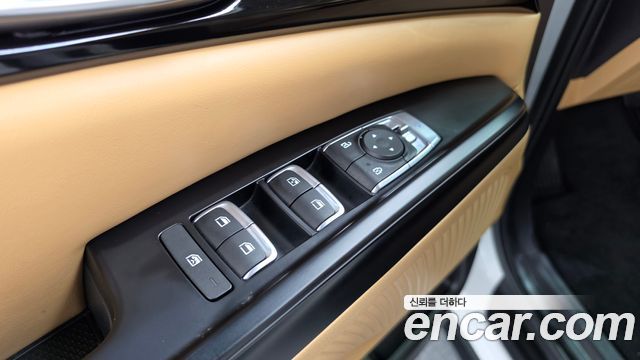 Kia Carnival (IV) Gasoline 9-Seater Prestige 2023 — фото 31