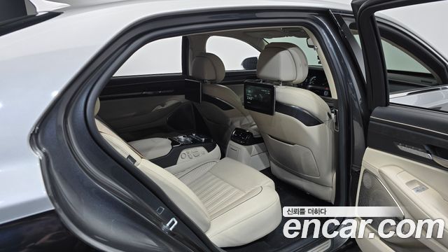 Genesis G90 3.8 AWD Prestige 2019 — фото 11
