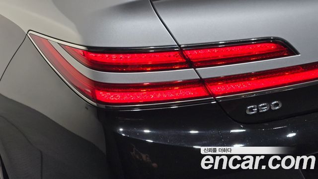 Genesis G90 3.8 AWD Prestige 2019 — фото 23
