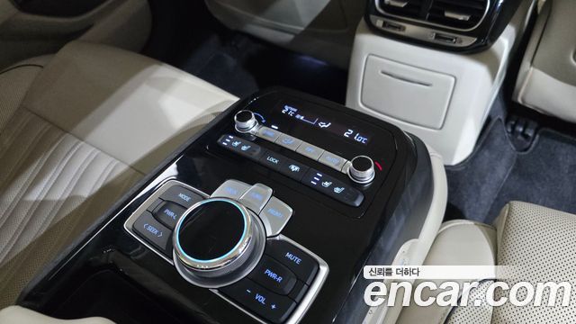 Genesis G90 3.8 AWD Prestige 2019 — фото 35