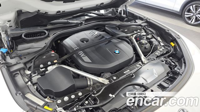 BMW 7 Series (G70) 740i xDrive M Sport 2025 — фото 6