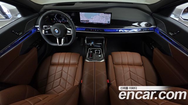 BMW 7 Series (G70) 740i xDrive M Sport 2025 — фото 7