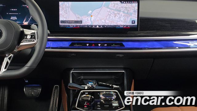 BMW 7 Series (G70) 740i xDrive M Sport 2025 — фото 14