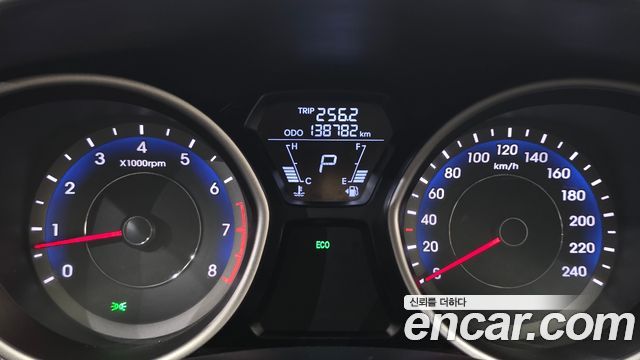 Hyundai Avante (MD) LPI M16 Style 2014 — фото 8