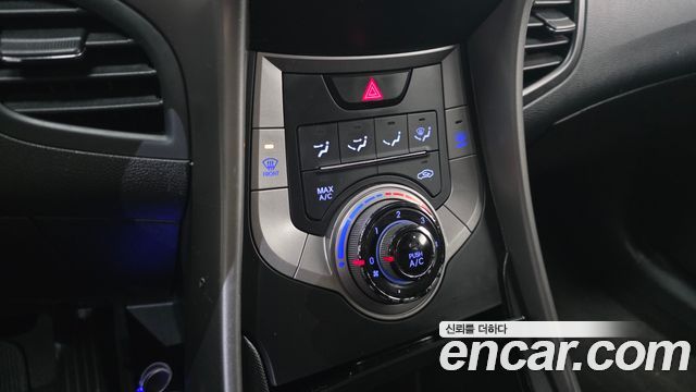 Hyundai Avante (MD) LPI M16 Style 2014 — фото 24